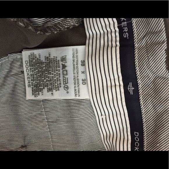 Olive Green Dockers Pants - Picture 3 of 3